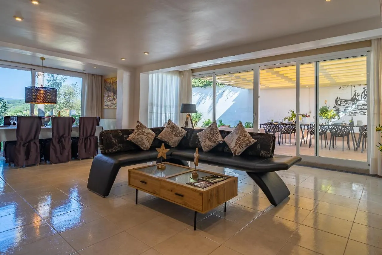 Villa Lux Gallery, Ideal Familias O Grupos Con Piscina & Aircon Lloret de Mar 0*,  Hiszpania